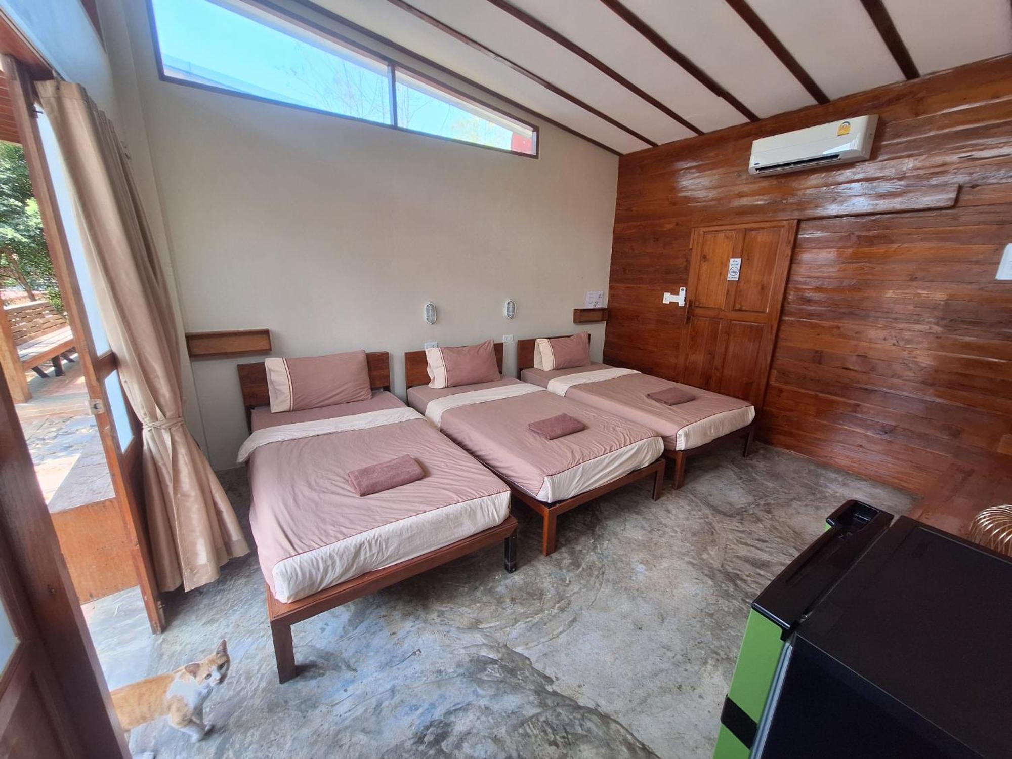 Slow Life Sabaidee Pai Exterior photo